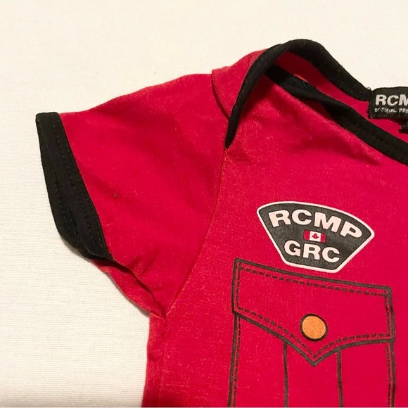 RCMP GRC Onesie Baby 18 Months - Picture 3 of 16